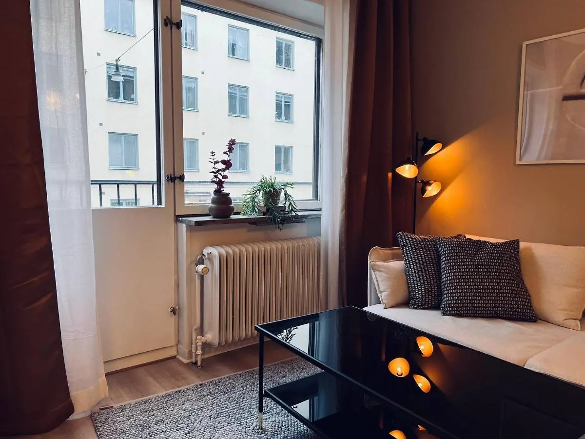 Cozy One Room Apartment At Sodermalm Stockholm